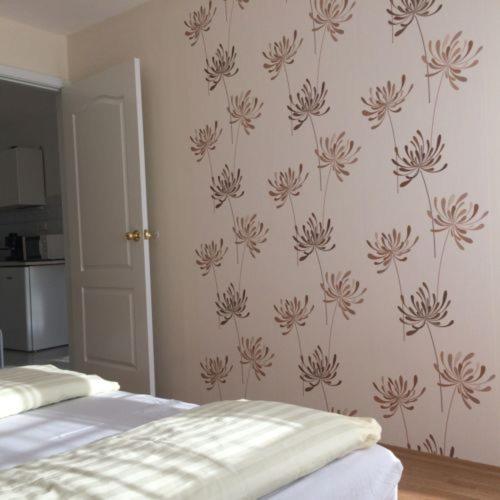 Szalóky Apartmanház Gyenesdiás Exterior foto